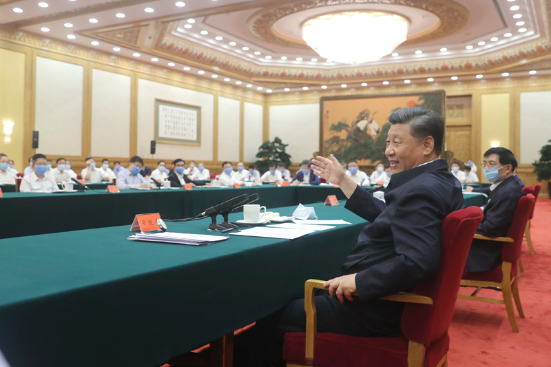 7月21日，中共中央總書記、國家主席、中央軍委主席習(xí)近平在京主持召開企業(yè)家座談會(huì)并發(fā)表重要講話。新華社記者 鞠鵬 攝